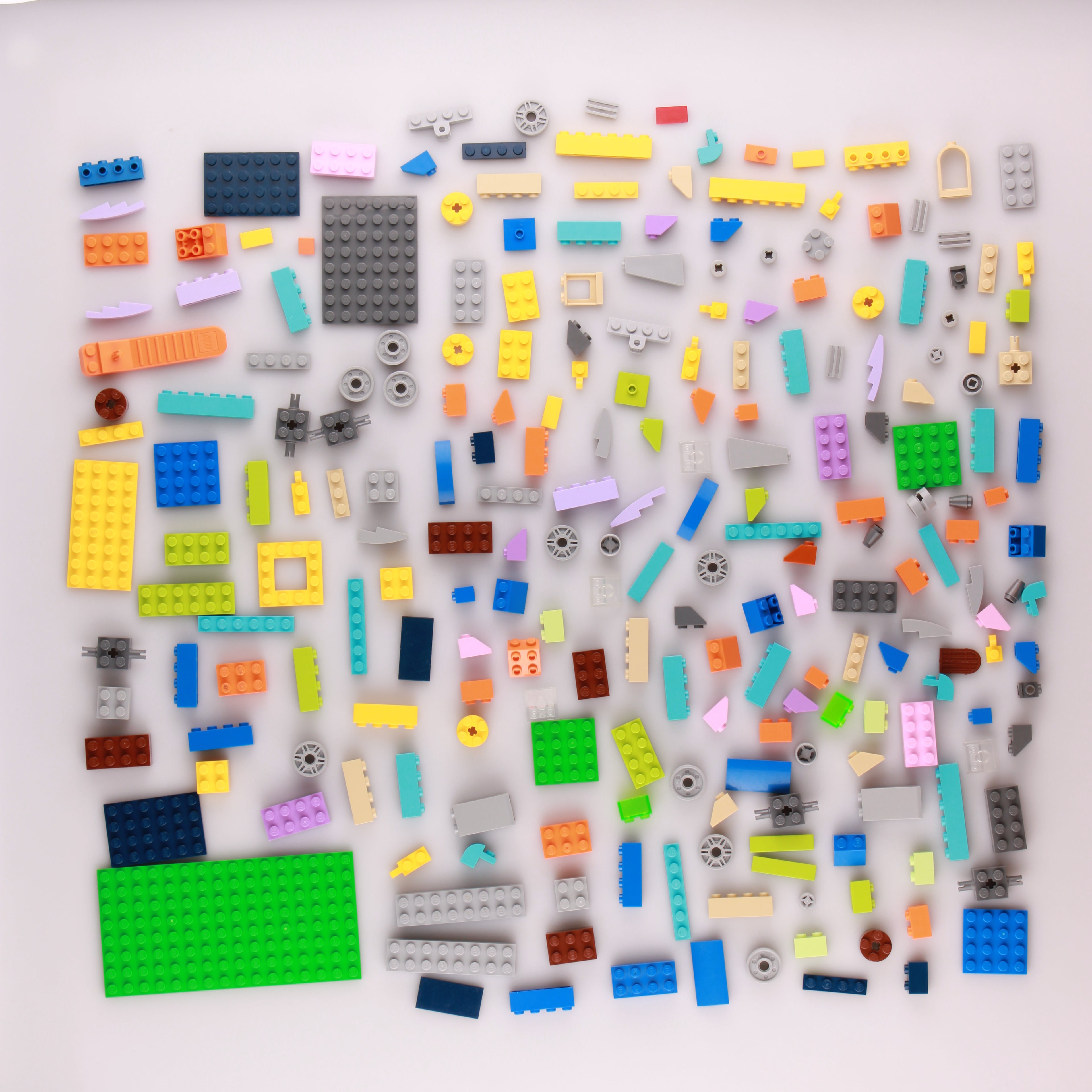 Medium Creative Brick Box