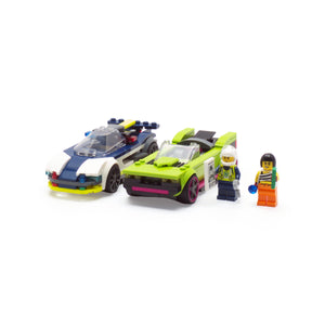 Police Car and Muscle Car Chase